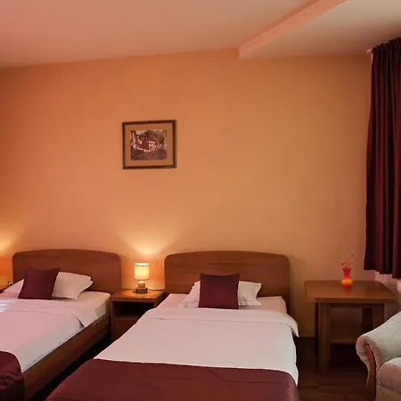 Family Gerdjika Szálloda 3*