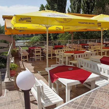 Family Gerdjika Szálloda 3*